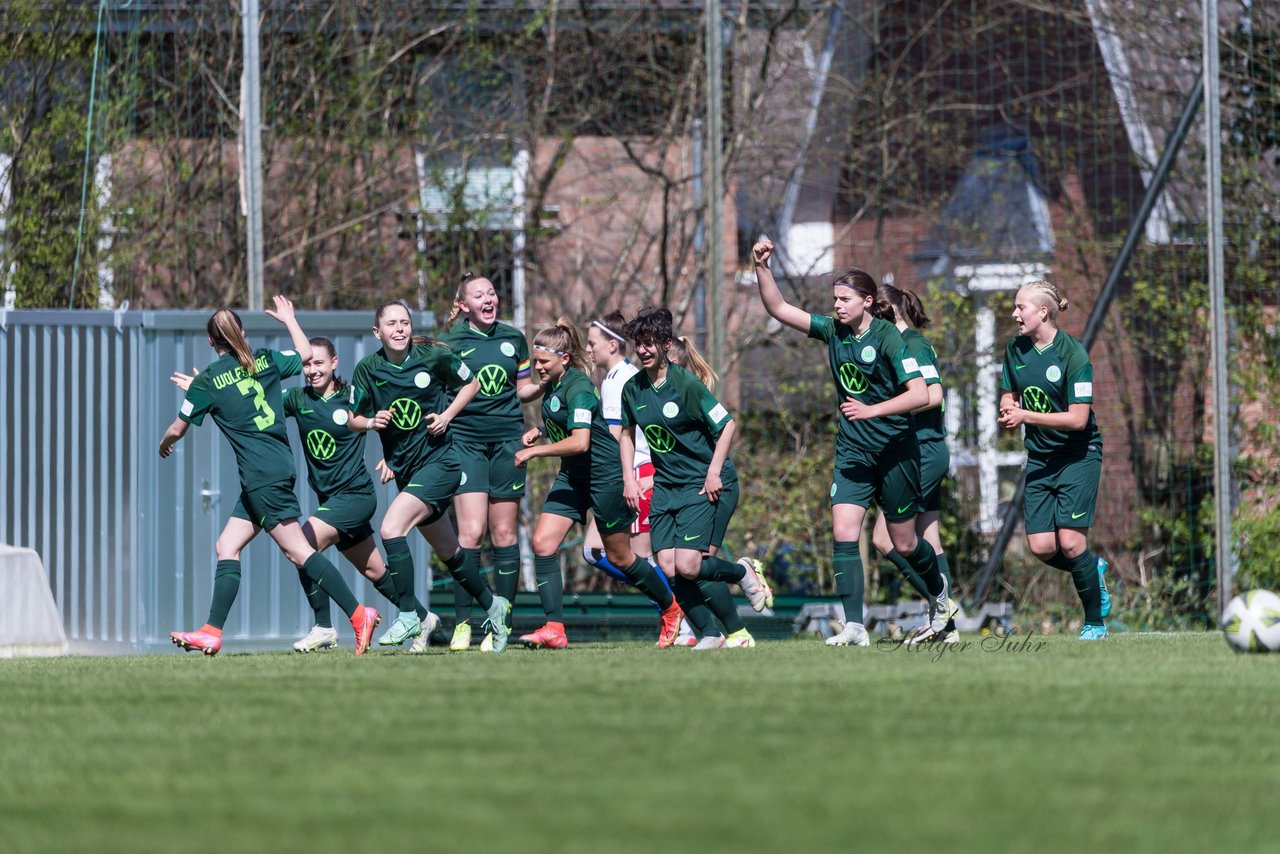 Bild 63 - wBJ Hamburger SV - WfL Wolfsburg : Ergebnis: 2:1